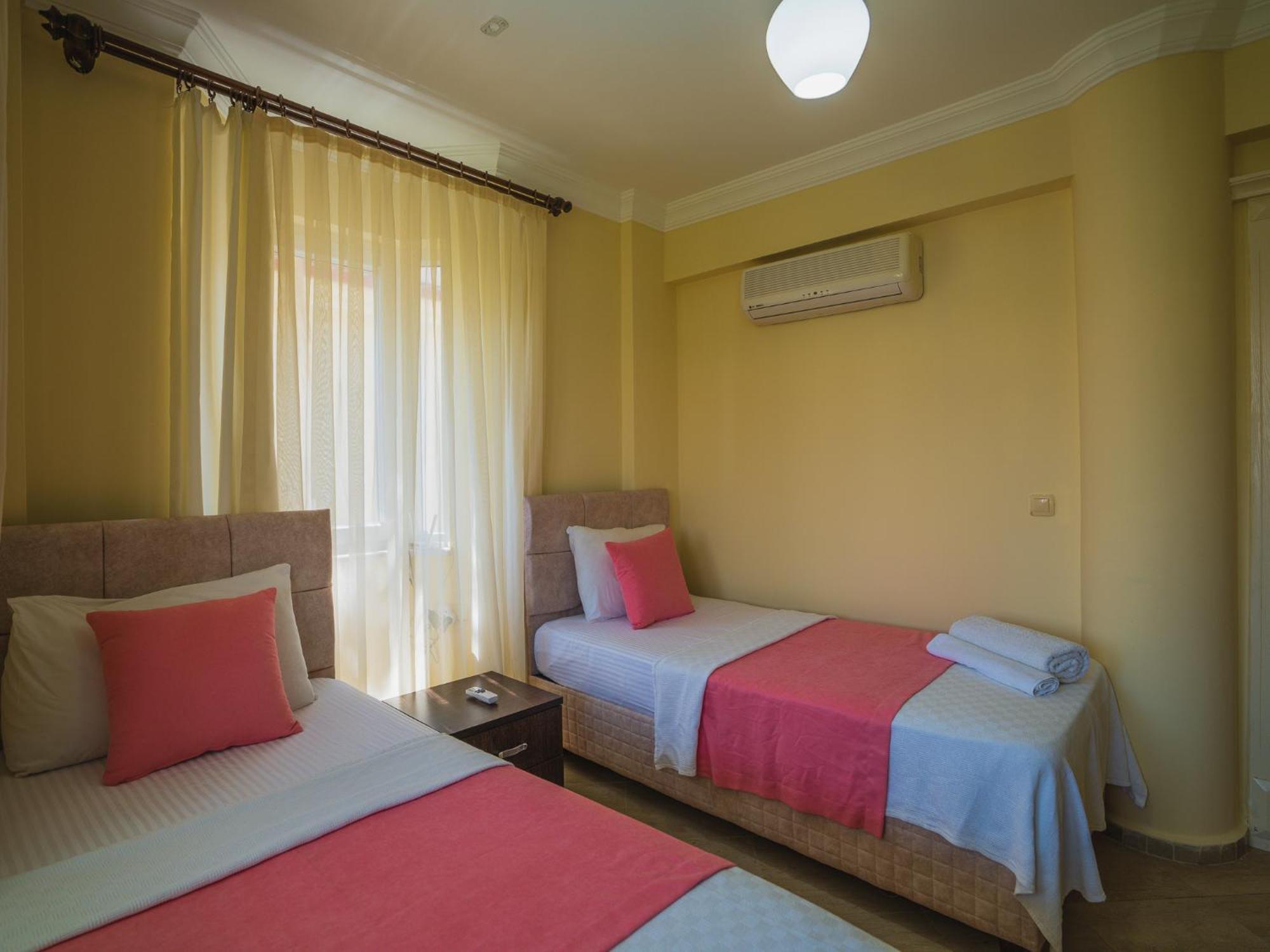 Sunset Beach Club Aqua Lettings Fethiye Dış mekan fotoğraf