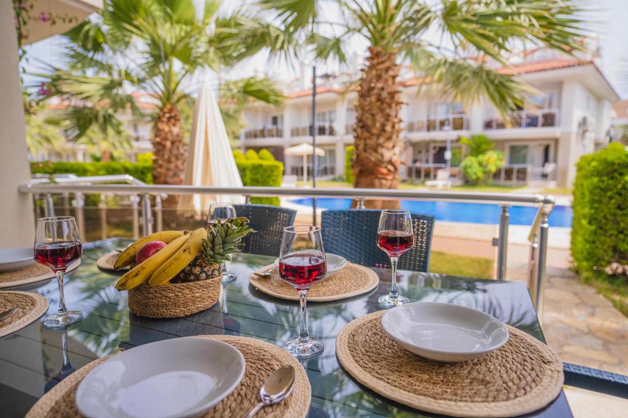 Sunset Beach Club Aqua Lettings Fethiye Dış mekan fotoğraf