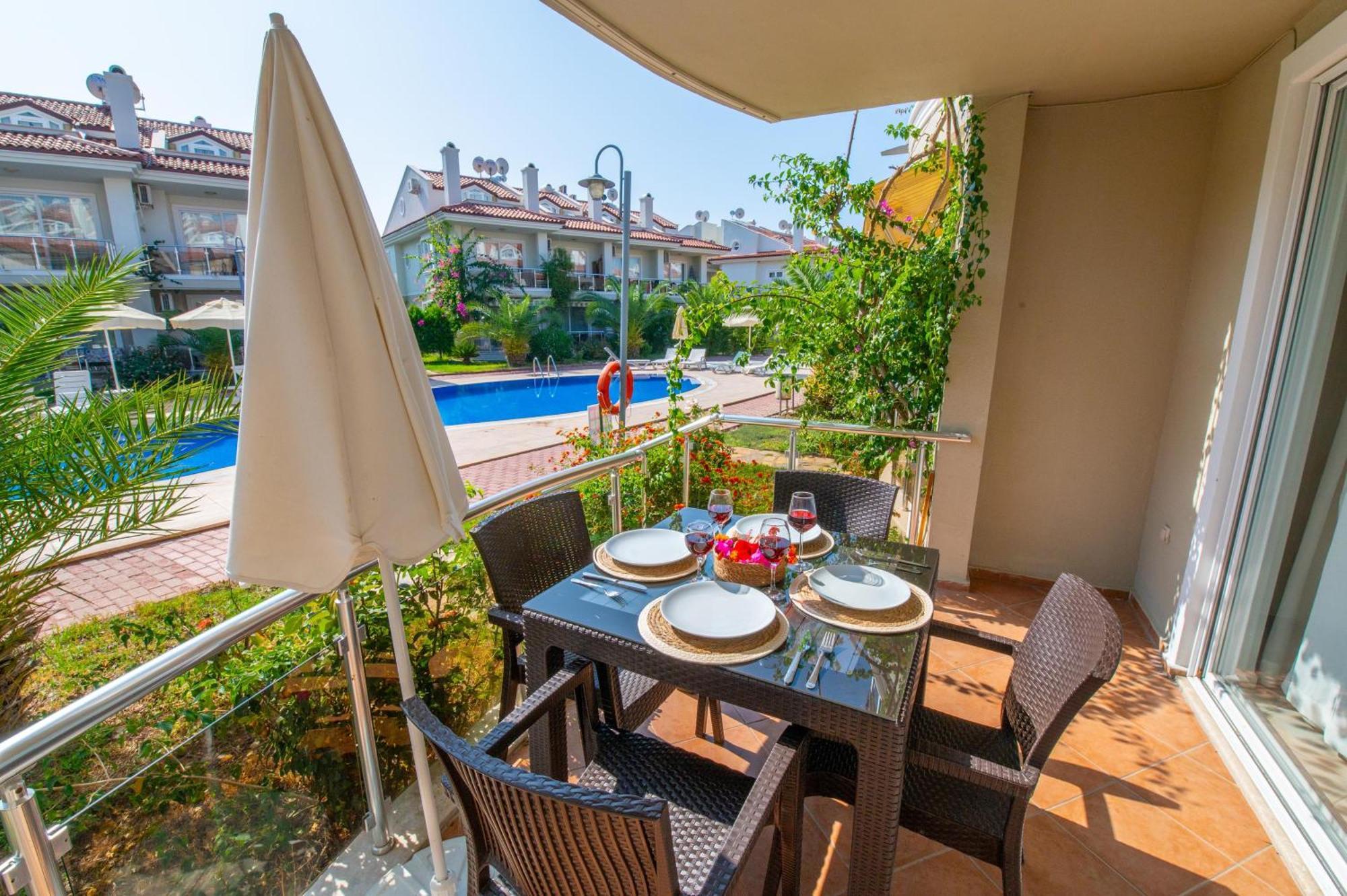 Sunset Beach Club Aqua Lettings Fethiye Dış mekan fotoğraf