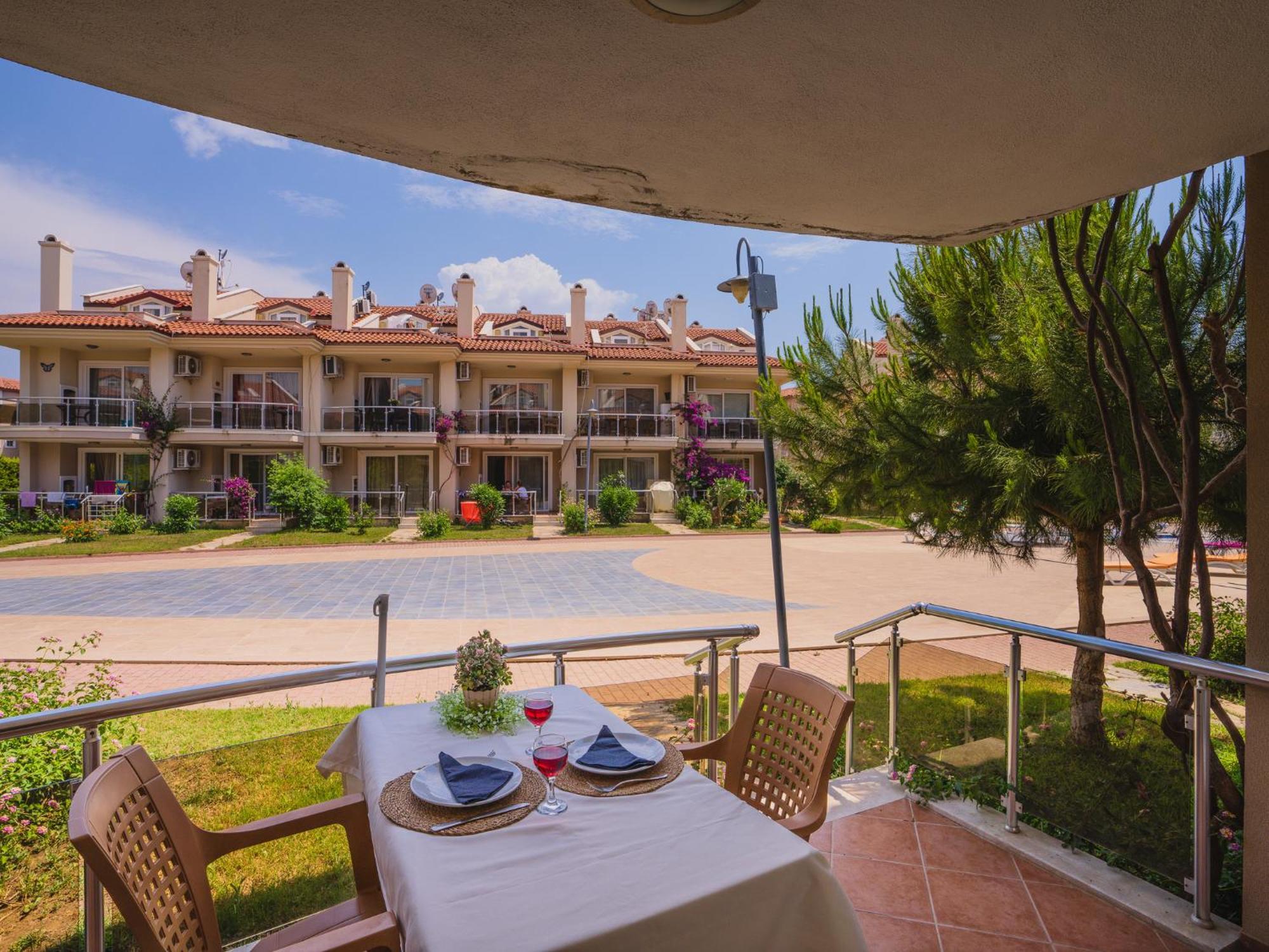 Sunset Beach Club Aqua Lettings Fethiye Dış mekan fotoğraf