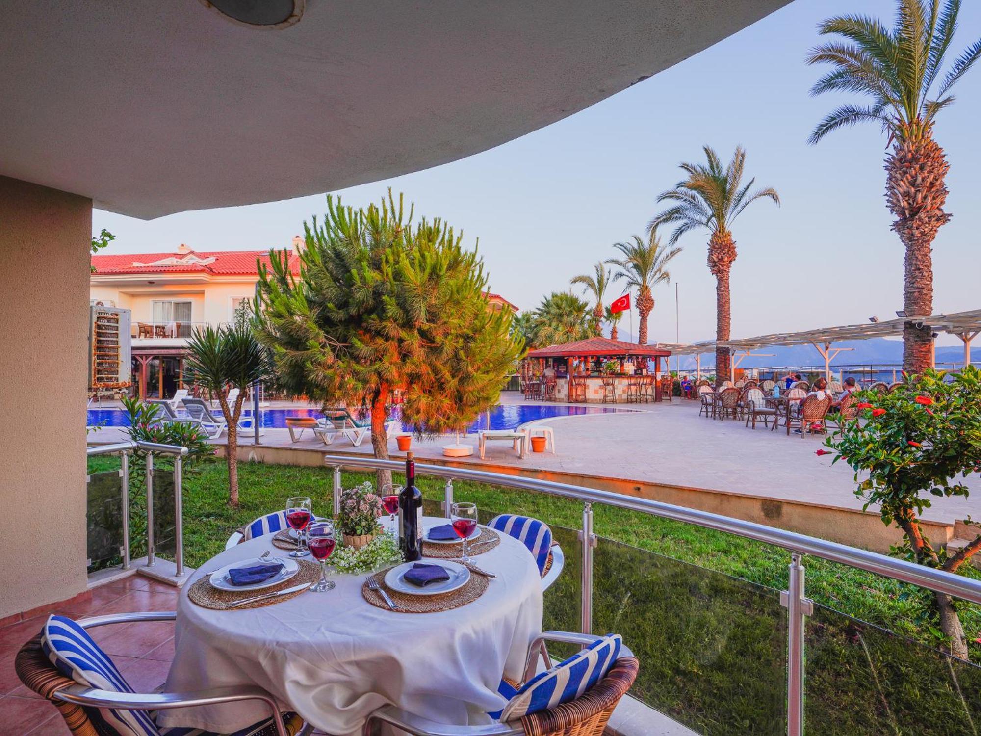 Sunset Beach Club Aqua Lettings Fethiye Dış mekan fotoğraf